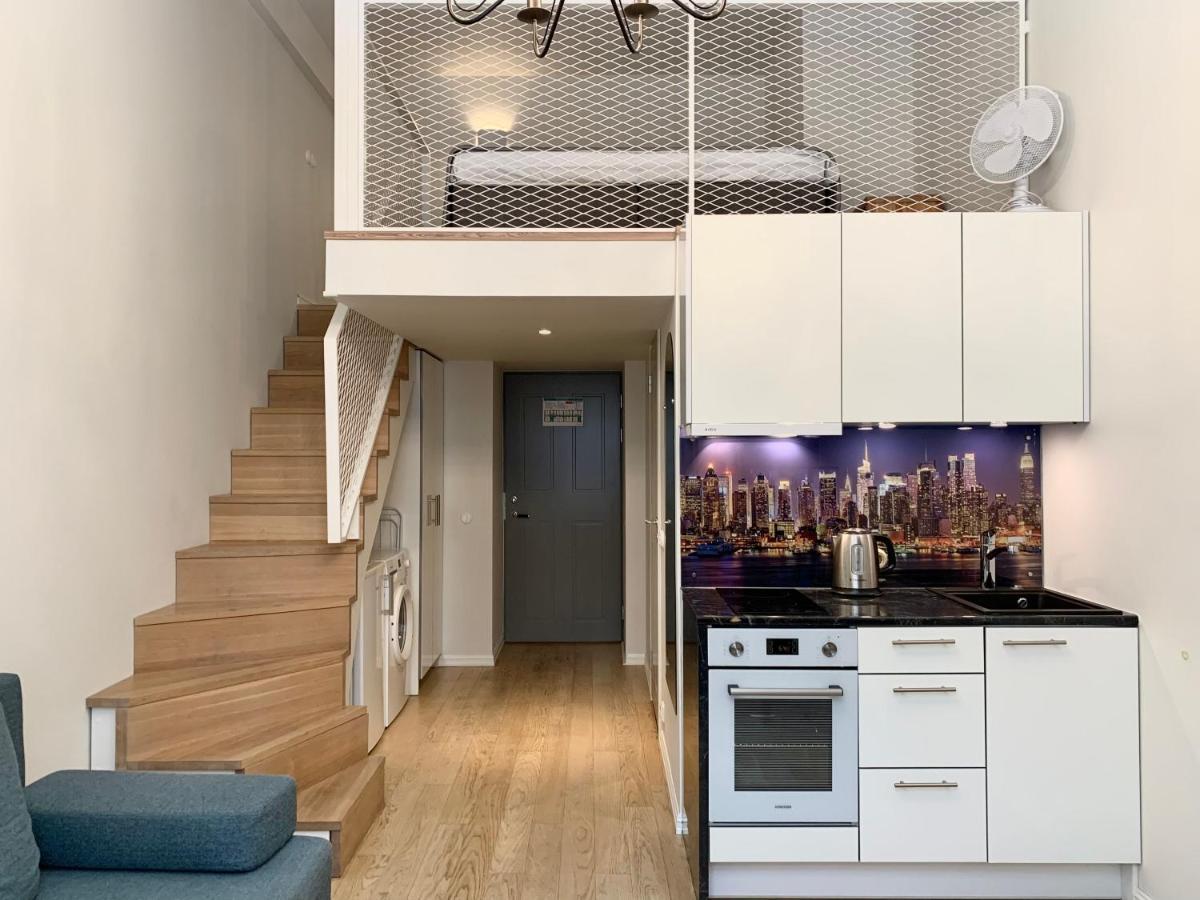 Apartment Orange Mere
